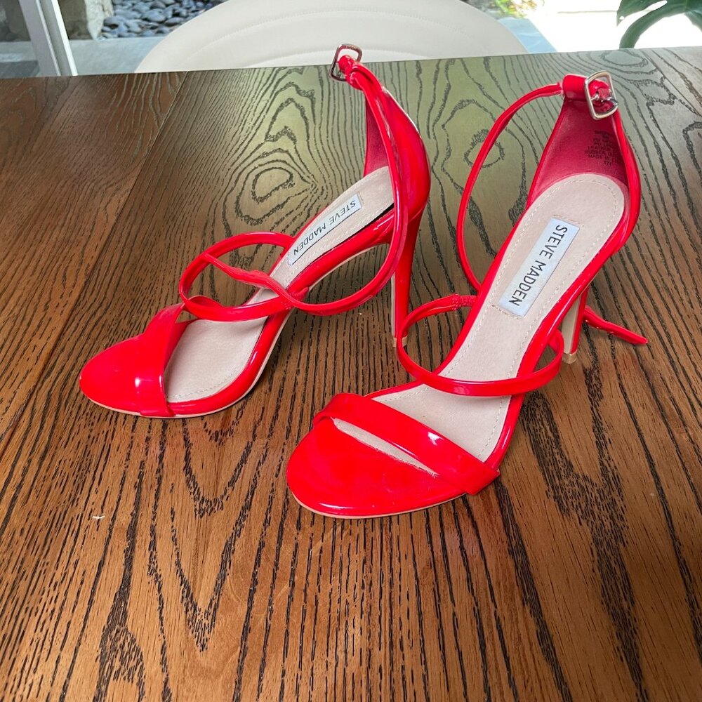 Steve Madden Shiny Candy-Apple Red stilettos